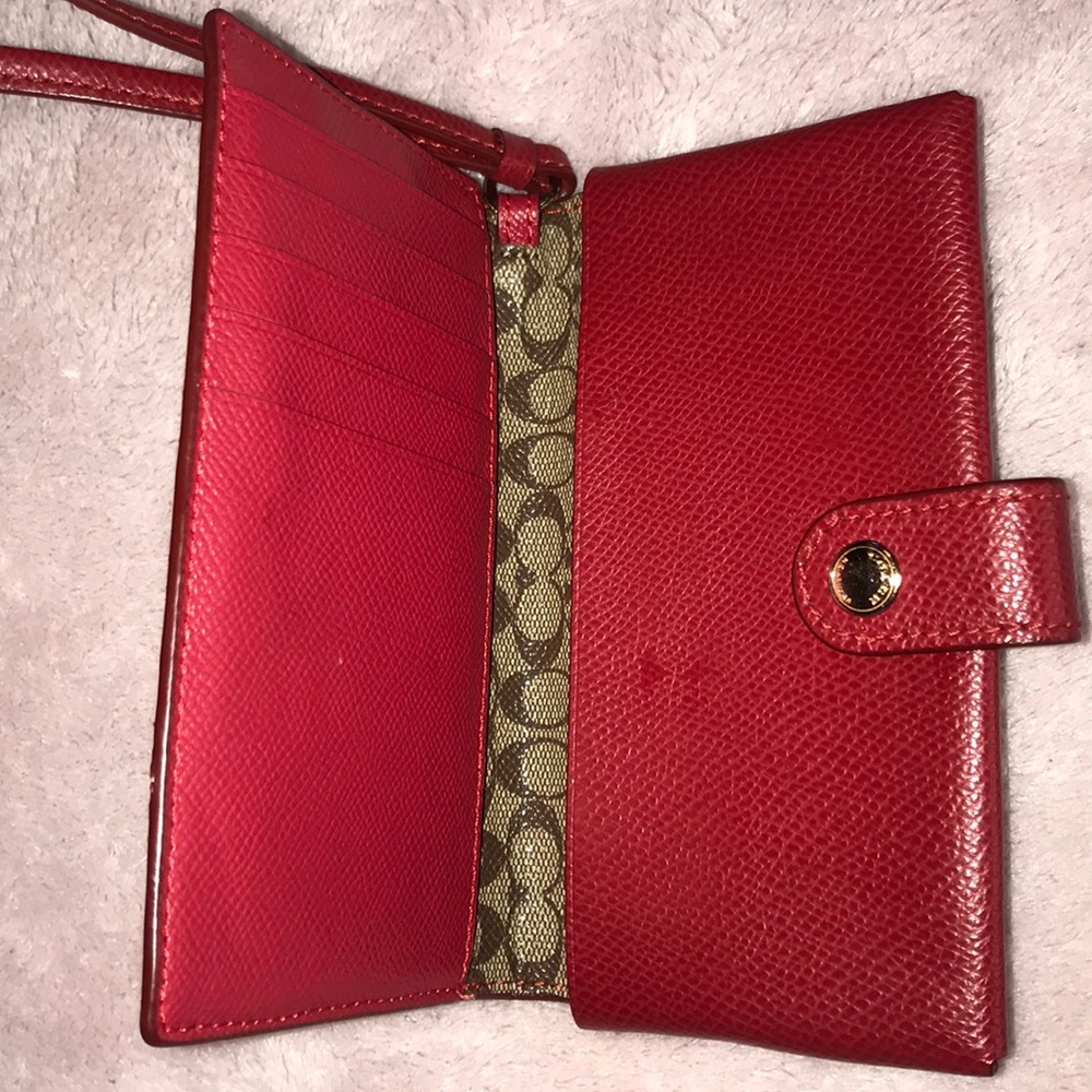 Coach wristlet - Picture 3 of 5